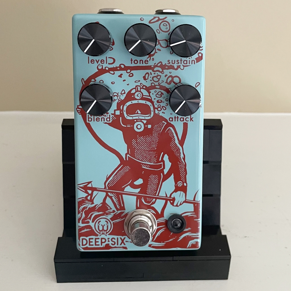 Walrus Audio Deep Six V3 Compressor | Guitar Nine